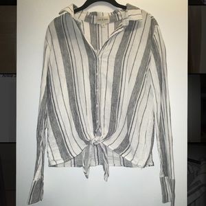 Cloth and Stone Front Tie Button Up Linen Top S